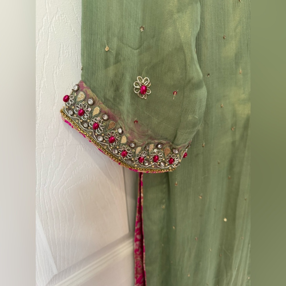 Indian pakistani dress - Picture 9 of 10